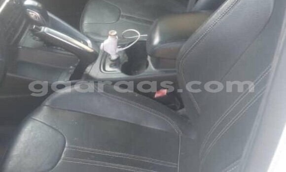 Buy Used Ford Focus White Car in Dakar in Dakar Buy Used Ford Focus White Car in Dakar in Dakar