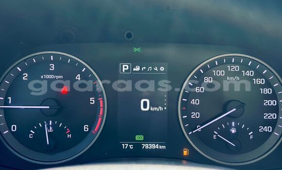 Buy Import Hyundai Tucson White Car in Dakar in Dakar Buy Import Hyundai Tucson White Car in Dakar in Dakar