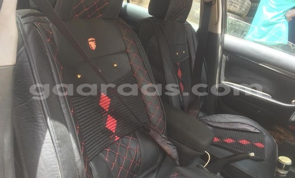 Dieundeu Occasion Toyota Avensis Black Auto in Dakar in Dakar Dieundeu Occasion Toyota Avensis Black Auto in Dakar in Dakar