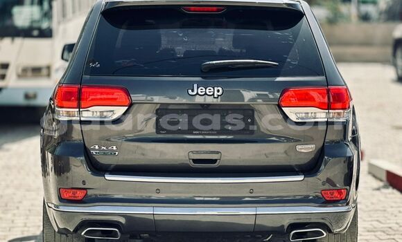 Acheter Import Voiture Jeep Grand Cherokee Noir à Dakar, Dakar Acheter Import Voiture Jeep Grand Cherokee Noir à Dakar, Dakar