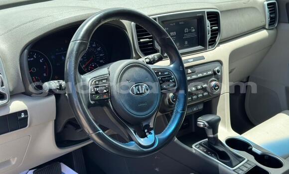 Dieundeu Occasion Kia Sportage Silver Auto in Dakar in Dakar Dieundeu Occasion Kia Sportage Silver Auto in Dakar in Dakar