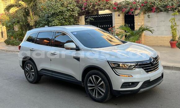 Buy New Renault Samsung QM6 Silver Car in Dakar in Dakar Buy New Renault Samsung QM6 Silver Car in Dakar in Dakar