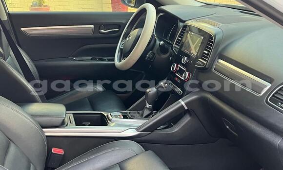 Buy New Renault Samsung QM6 Silver Car in Dakar in Dakar Buy New Renault Samsung QM6 Silver Car in Dakar in Dakar