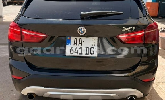 Acheter Occasion Voiture BMW X1 Noir à Dakar, Dakar Acheter Occasion Voiture BMW X1 Noir à Dakar, Dakar