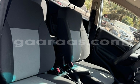 Acheter Occasion Voiture Ford Fiesta Gris à Dakar, Dakar Acheter Occasion Voiture Ford Fiesta Gris à Dakar, Dakar