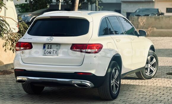 Buy Import Mercedes‒Benz GLC White Car in Dakar in Dakar Buy Import Mercedes‒Benz GLC White Car in Dakar in Dakar