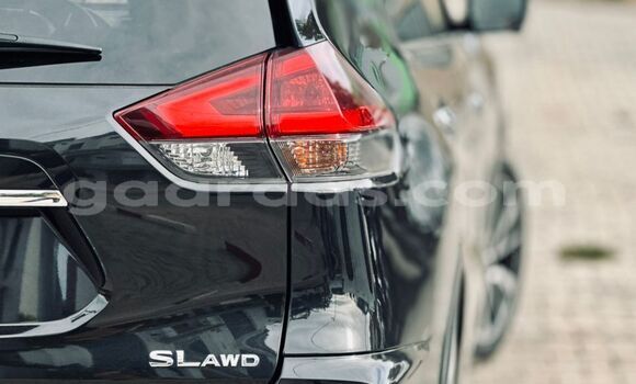 Acheter Import Voiture Nissan Rogue Noir à Dakar, Dakar Acheter Import Voiture Nissan Rogue Noir à Dakar, Dakar