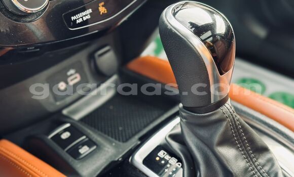 Acheter Import Voiture Nissan Rogue Noir à Dakar, Dakar Acheter Import Voiture Nissan Rogue Noir à Dakar, Dakar