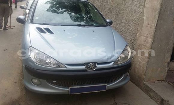 Acheter Occasion Voiture Peugeot 206 Gris à Gueule Tapee Fass Colobane au Dakar Acheter Occasion Voiture Peugeot 206 Gris à Gueule Tapee Fass Colobane au Dakar