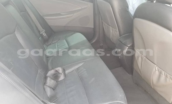 Buy Used Hyundai Sonata White Car in Dakar in Dakar Buy Used Hyundai Sonata White Car in Dakar in Dakar