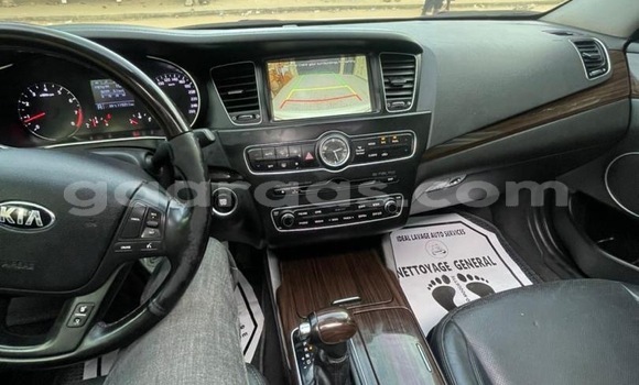 Dieundeu Occasion Kia K7 White Auto in Dakar in Dakar Dieundeu Occasion Kia K7 White Auto in Dakar in Dakar