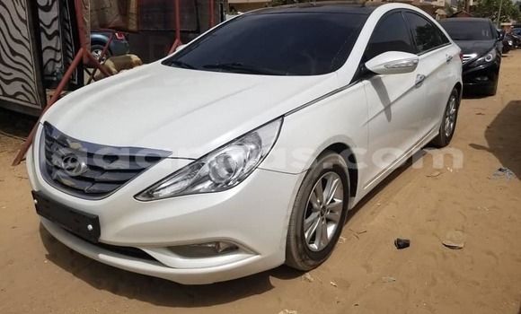 Buy Used Hyundai Sonata White Car in Dakar in Dakar Buy Used Hyundai Sonata White Car in Dakar in Dakar