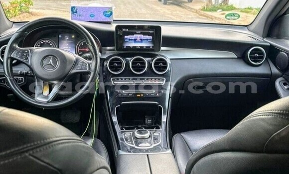 Dieundeu Occasion Mercedes-Benz GLC 250D White Auto in Dakar in Dakar Dieundeu Occasion Mercedes-Benz GLC 250D White Auto in Dakar in Dakar