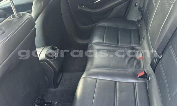 Dieundeu Occasion Mercedes-Benz GLC 250D White Auto in Dakar in Dakar Dieundeu Occasion Mercedes-Benz GLC 250D White Auto in Dakar in Dakar