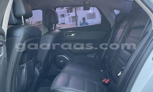 Buy Used Renault Talisman White Car in Dakar in Dakar Buy Used Renault Talisman White Car in Dakar in Dakar