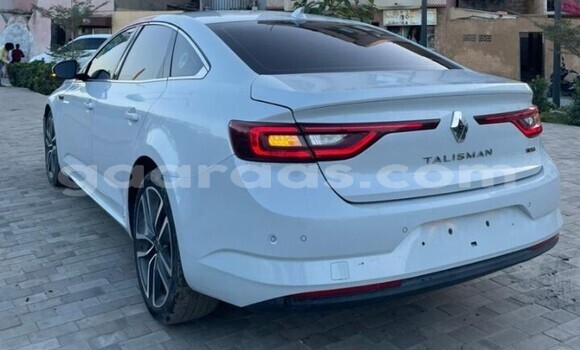 Buy Used Renault Talisman White Car in Dakar in Dakar Buy Used Renault Talisman White Car in Dakar in Dakar
