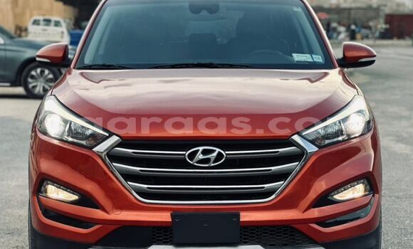 Acheter Import Voiture Hyundai Tucson Rouge à Dakar, Dakar Acheter Import Voiture Hyundai Tucson Rouge à Dakar, Dakar