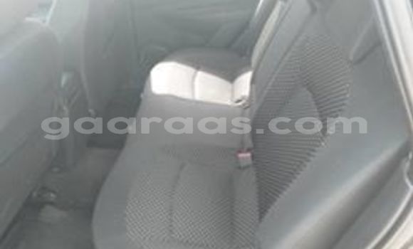 Buy Used Nissan Qashqai Black Car in Dakar in Dakar Buy Used Nissan Qashqai Black Car in Dakar in Dakar