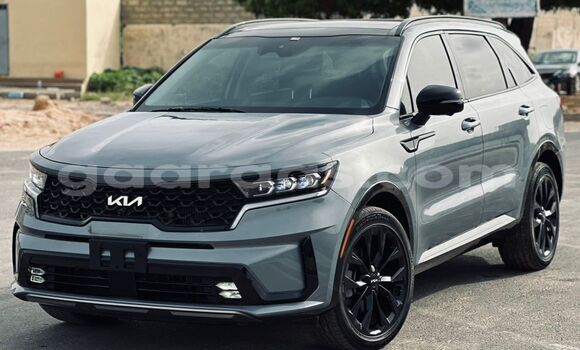 Buy Import Kia Sorento Silver Car in Dakar in Dakar Buy Import Kia Sorento Silver Car in Dakar in Dakar