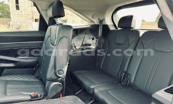 Buy Import Kia Sorento Silver Car in Dakar in Dakar Buy Import Kia Sorento Silver Car in Dakar in Dakar