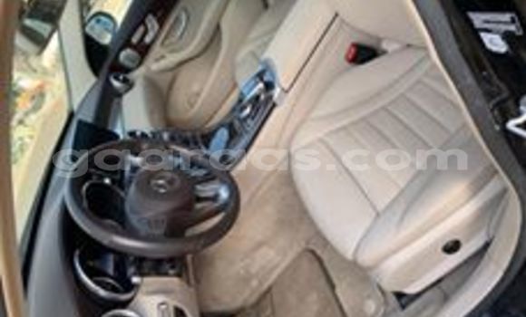 Buy Used Mercedes‒Benz C–Class Black Car in Dakar in Dakar Buy Used Mercedes‒Benz C–Class Black Car in Dakar in Dakar