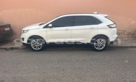 Acheter Occasion Voiture Ford Edge Blanc à Dakar, Dakar Acheter Occasion Voiture Ford Edge Blanc à Dakar, Dakar