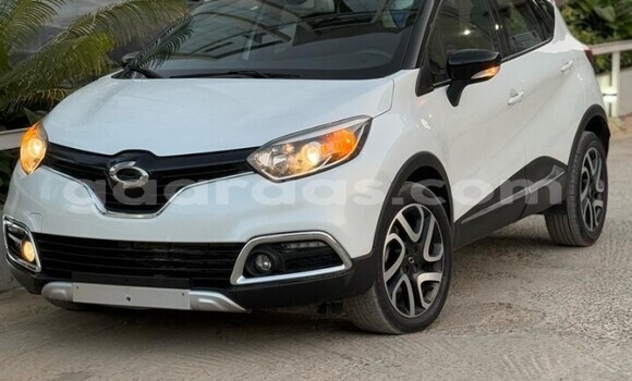 Dieundeu Occasion Renault Samsung Qm3 White Auto in Dakar in Dakar Dieundeu Occasion Renault Samsung Qm3 White Auto in Dakar in Dakar