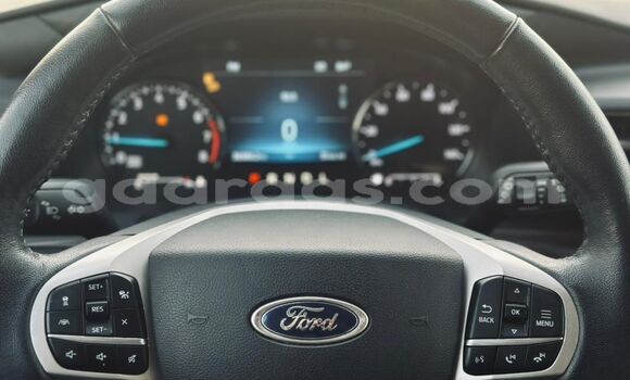 Buy Import Ford Explorer White Car in Dakar in Dakar Buy Import Ford Explorer White Car in Dakar in Dakar