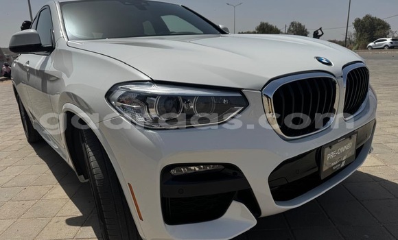 Buy Used BMW X4 White Car in Dakar in Dakar