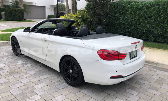 Dieundeu Occasion BMW 4-Series White Auto in Dakar in Dakar Dieundeu Occasion BMW 4-Series White Auto in Dakar in Dakar