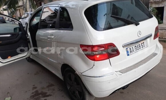 Dieundeu Occasion Mercedes‒Benz A–Class White Auto in Dakar in Dakar Dieundeu Occasion Mercedes‒Benz A–Class White Auto in Dakar in Dakar