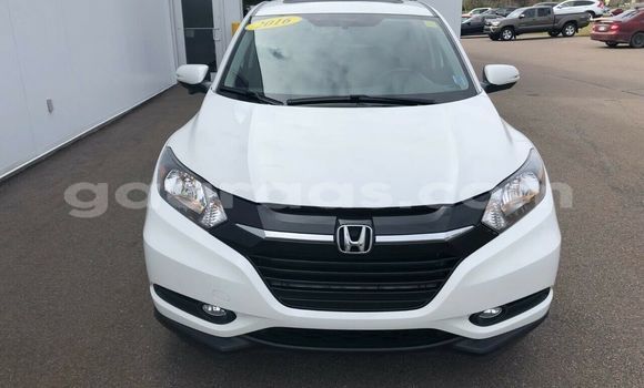 Acheter Occasion Voiture Honda HR–V Blanc à Dakar, Dakar Acheter Occasion Voiture Honda HR–V Blanc à Dakar, Dakar