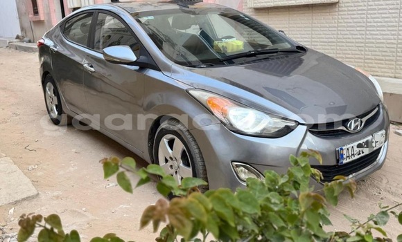 Buy Used Hyundai Avante Silver Car in Dakar in Dakar Buy Used Hyundai Avante Silver Car in Dakar in Dakar