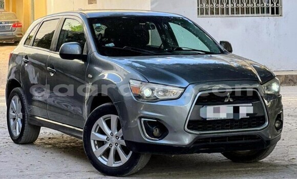 Buy Used Mitsubishi Outlander Silver Car in Dakar in Dakar Buy Used Mitsubishi Outlander Silver Car in Dakar in Dakar