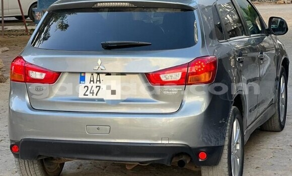 Buy Used Mitsubishi Outlander Silver Car in Dakar in Dakar Buy Used Mitsubishi Outlander Silver Car in Dakar in Dakar