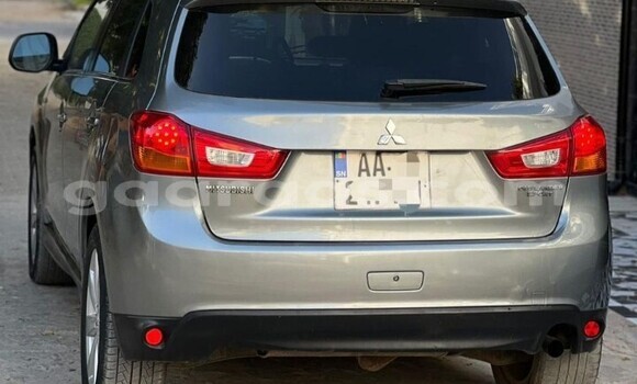 Buy Used Mitsubishi Outlander Silver Car in Dakar in Dakar Buy Used Mitsubishi Outlander Silver Car in Dakar in Dakar