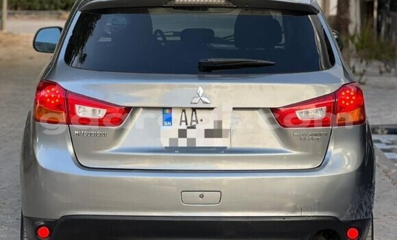 Buy Used Mitsubishi Outlander Silver Car in Dakar in Dakar Buy Used Mitsubishi Outlander Silver Car in Dakar in Dakar