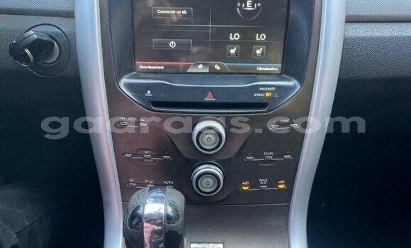 Dieundeu Occasion Ford Edge Silver Auto in Dakar in Dakar Dieundeu Occasion Ford Edge Silver Auto in Dakar in Dakar