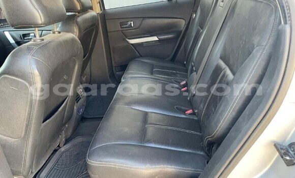 Dieundeu Occasion Ford Edge Silver Auto in Dakar in Dakar Dieundeu Occasion Ford Edge Silver Auto in Dakar in Dakar