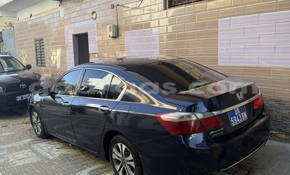Buy Used Honda Accord Blue Car in Dakar in Dakar Buy Used Honda Accord Blue Car in Dakar in Dakar