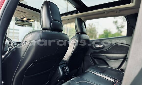 Buy Import Jeep Cherokee Red Car in Dakar in Dakar Buy Import Jeep Cherokee Red Car in Dakar in Dakar