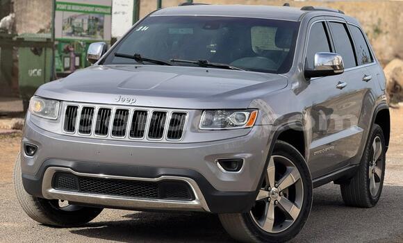 Buy Import Jeep Grand Cherokee Silver Car in Dakar in Dakar Buy Import Jeep Grand Cherokee Silver Car in Dakar in Dakar