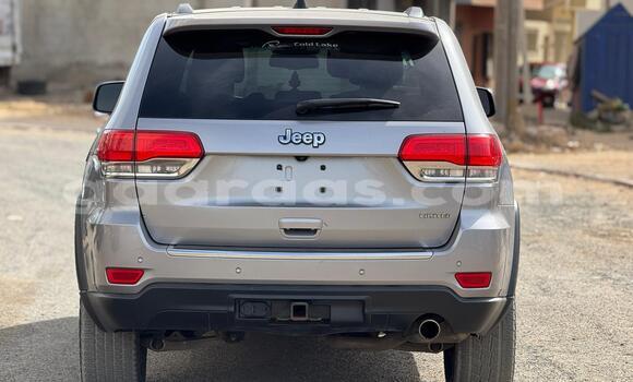 Buy Import Jeep Grand Cherokee Silver Car in Dakar in Dakar Buy Import Jeep Grand Cherokee Silver Car in Dakar in Dakar