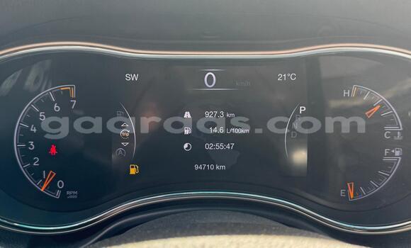 Buy Import Jeep Grand Cherokee Silver Car in Dakar in Dakar Buy Import Jeep Grand Cherokee Silver Car in Dakar in Dakar