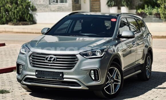 Buy Import Hyundai Maxcruz Silver Car in Dakar in Dakar Buy Import Hyundai Maxcruz Silver Car in Dakar in Dakar