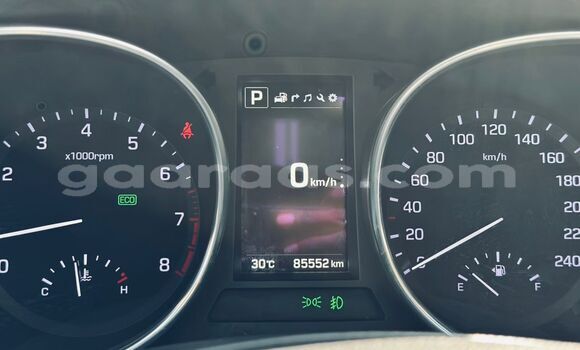 Buy Import Hyundai Maxcruz Silver Car in Dakar in Dakar Buy Import Hyundai Maxcruz Silver Car in Dakar in Dakar