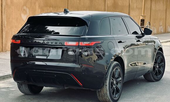 Acheter Import Voiture Land Rover Range Rover Velar Noir à Dakar, Dakar Acheter Import Voiture Land Rover Range Rover Velar Noir à Dakar, Dakar
