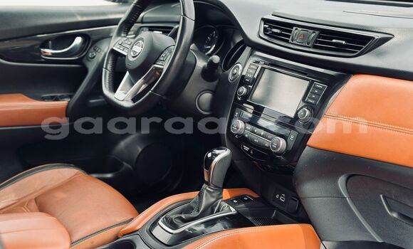 Buy Import Nissan Rogue Black Car in Dakar in Dakar Buy Import Nissan Rogue Black Car in Dakar in Dakar