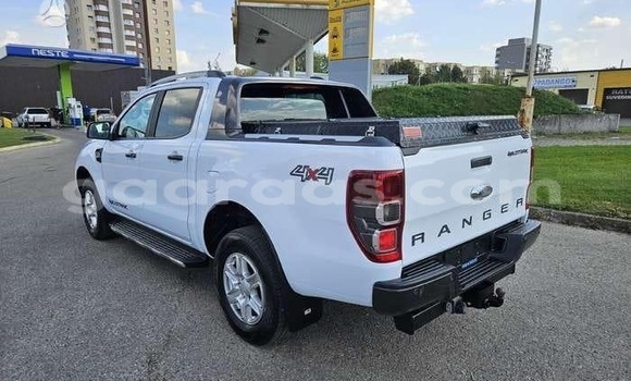 Acheter Occasion Voiture Ford Ranger Blanc à Dakar, Dakar Acheter Occasion Voiture Ford Ranger Blanc à Dakar, Dakar