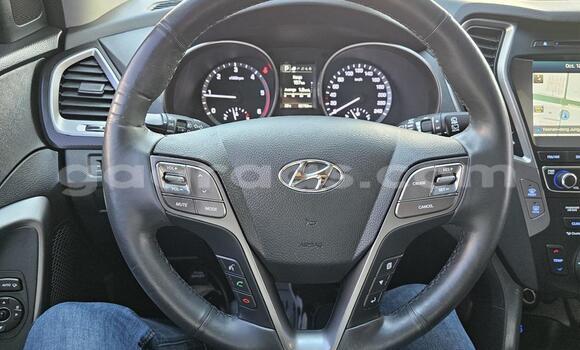 Dieundeu Imported Hyundai Santa Fe Silver Auto in Dakar in Dakar Dieundeu Imported Hyundai Santa Fe Silver Auto in Dakar in Dakar